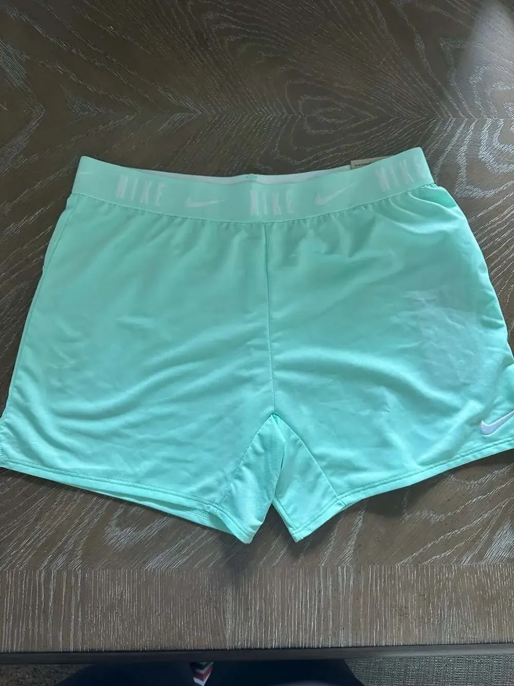 Nike Girls Dri-FIT Trophy Training Shorts Mint Green XL New with Tags